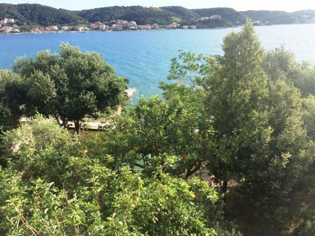 Apartman Supetarska Draga Daire Dış mekan fotoğraf