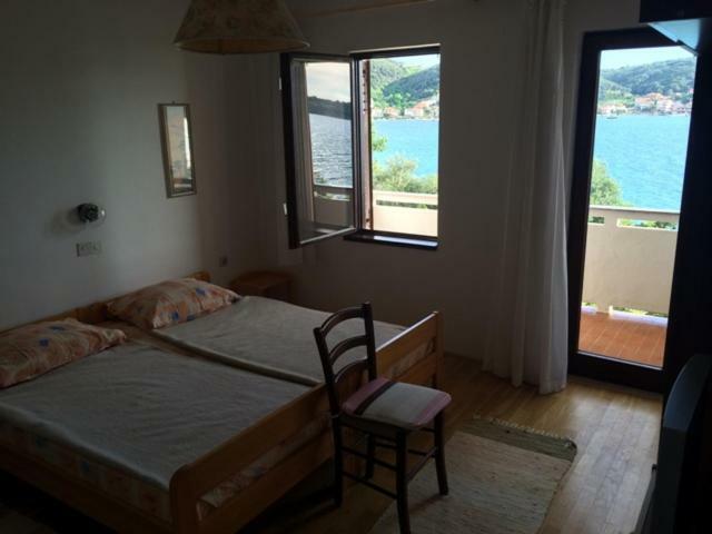 Apartman Supetarska Draga Daire Dış mekan fotoğraf