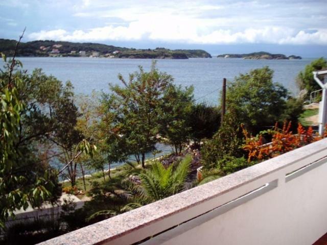 Apartman Supetarska Draga Daire Dış mekan fotoğraf